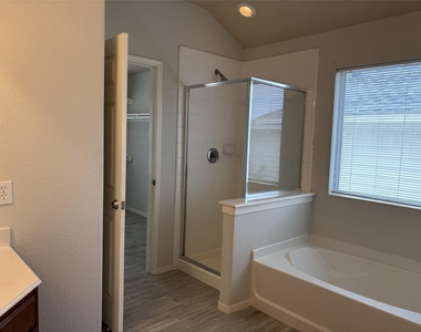 21518 Haylee Way - Photo Thumbnail 21