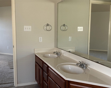 21518 Haylee Way - Photo Thumbnail 23