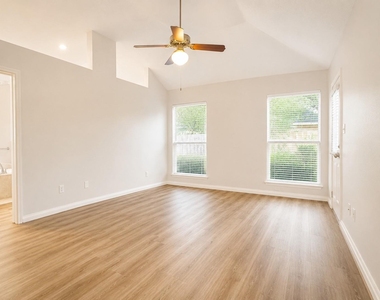 3307 Rushwood Lane - Photo Thumbnail 5