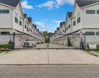 6420 Highland Pine Lane - Photo Thumbnail 1