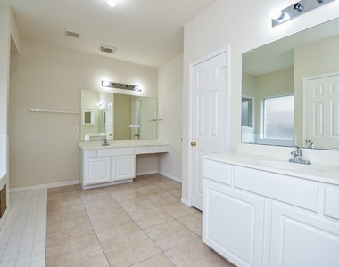 22202 Bent Bridge Lane - Photo Thumbnail 23