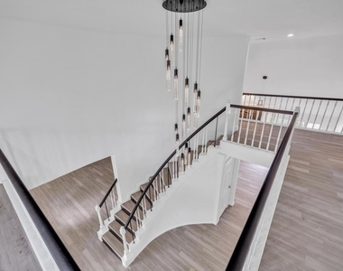 4409 Hillbrook Drive - Photo Thumbnail 32
