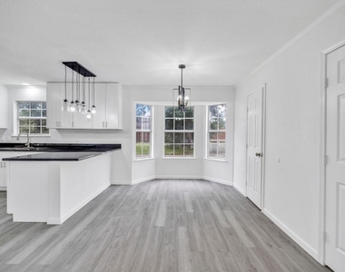 4409 Hillbrook Drive - Photo Thumbnail 14