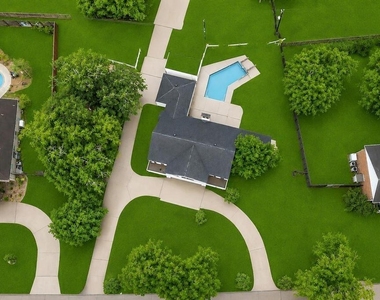 4409 Hillbrook Drive - Photo Thumbnail 2