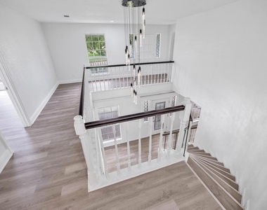 4409 Hillbrook Drive - Photo Thumbnail 31