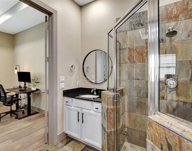 837 W 25th Street - Photo Thumbnail 28