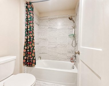 21018 Camberwell Beauty Lane - Photo Thumbnail 18