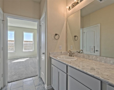 13201 Dancing Reed Drive - Photo Thumbnail 11