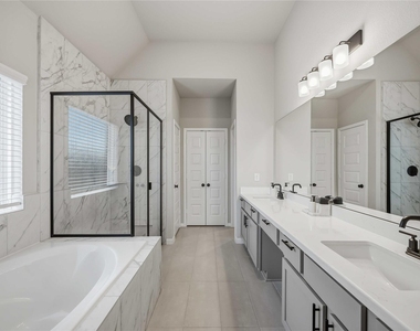 2808 Bisbee Road - Photo Thumbnail 33