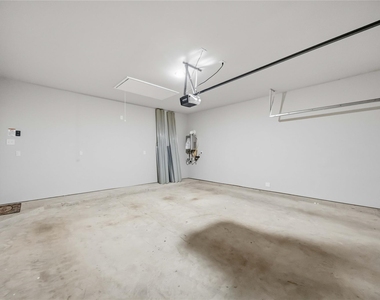 2808 Bisbee Road - Photo Thumbnail 40