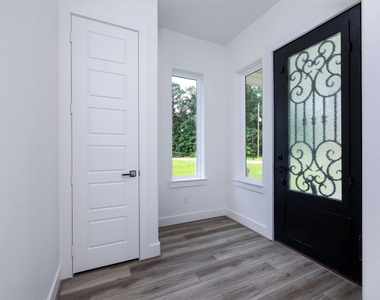 68 Fairway Drive - Photo Thumbnail 5