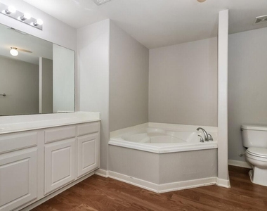4607 Wheatstone Court - Photo Thumbnail 7