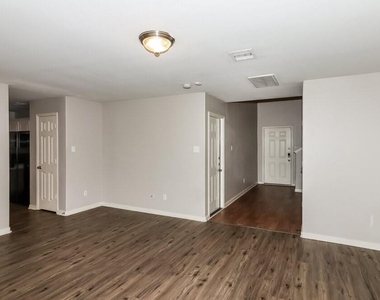 4607 Wheatstone Court - Photo Thumbnail 2