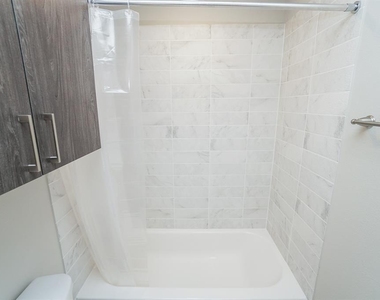 2401 Crawford Street - Photo Thumbnail 20
