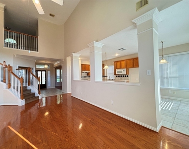 4906 Mountain Fork - Photo Thumbnail 3