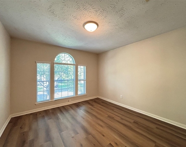 4906 Mountain Fork - Photo Thumbnail 30