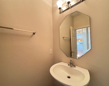 4906 Mountain Fork - Photo Thumbnail 20
