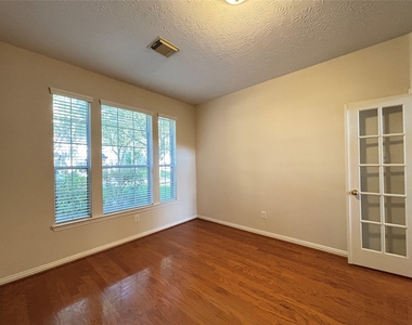 4906 Mountain Fork - Photo Thumbnail 15