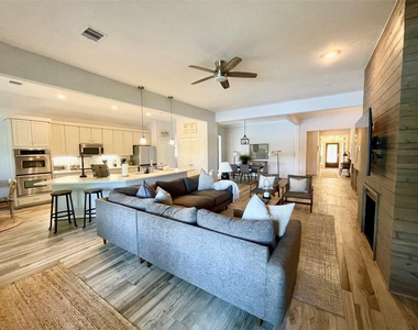 22626 Fanwick Drive - Photo Thumbnail 9