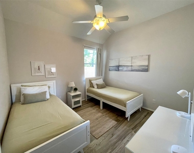 22626 Fanwick Drive - Photo Thumbnail 22