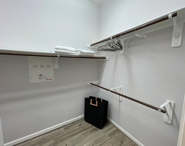 22626 Fanwick Drive - Photo Thumbnail 18
