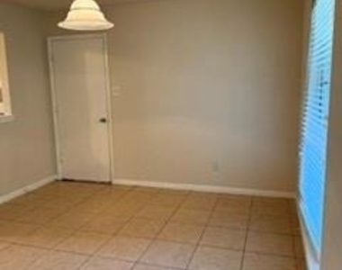 10118 Kirkbluff Drive - Photo Thumbnail 2