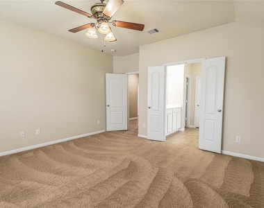 3318 Cactus Heights Lane - Photo Thumbnail 10
