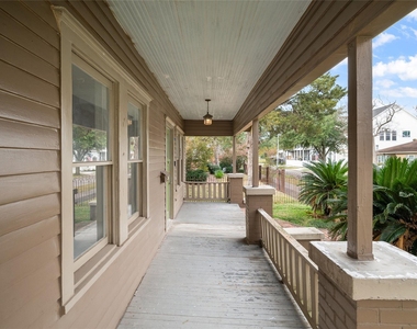 334 E 24th Street - Photo Thumbnail 5