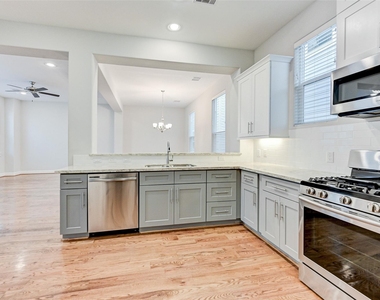 705 Link Road - Photo Thumbnail 9