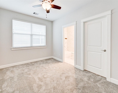 705 Link Road - Photo Thumbnail 22