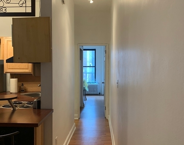 350 West 56th Street - Photo Thumbnail 1