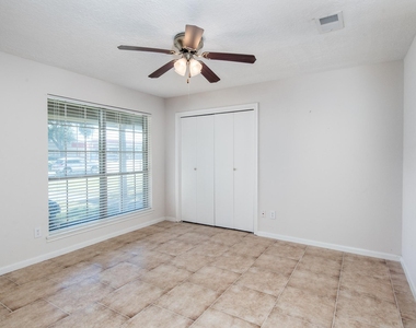 1830 Baker Drive - Photo Thumbnail 17