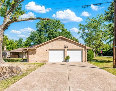 1830 Baker Drive - Photo Thumbnail 21