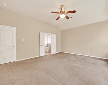 111 Pheasant Run Drive - Photo Thumbnail 39