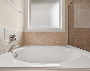 111 Pheasant Run Drive - Photo Thumbnail 31