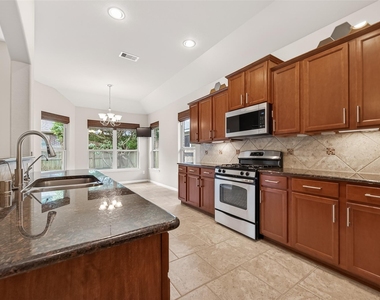 111 Pheasant Run Drive - Photo Thumbnail 14