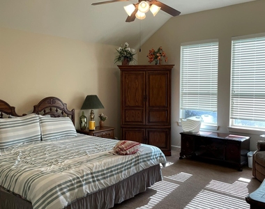 19510 Stanton Lake Drive - Photo Thumbnail 6
