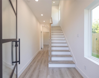 4104 Alice Street - Photo Thumbnail 14