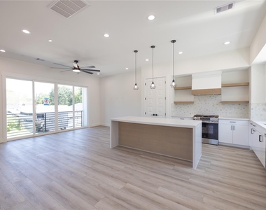 4104 Alice Street - Photo Thumbnail 12