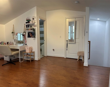 30 Riva Row - Photo Thumbnail 35
