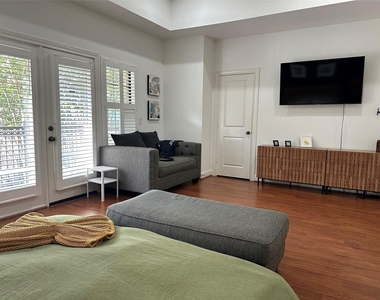 30 Riva Row - Photo Thumbnail 21