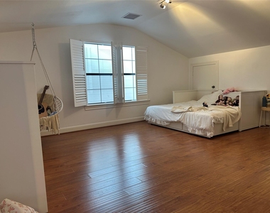 30 Riva Row - Photo Thumbnail 32