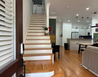 30 Riva Row - Photo Thumbnail 3