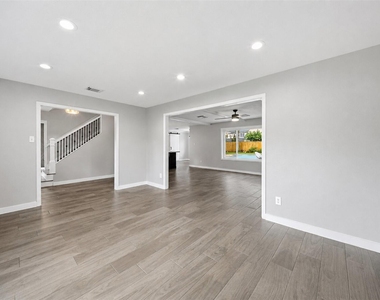 15414 Ripplestream Street - Photo Thumbnail 10