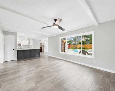 15414 Ripplestream Street - Photo Thumbnail 11