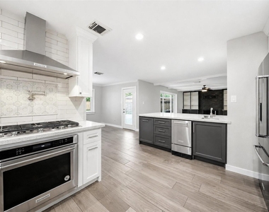 15414 Ripplestream Street - Photo Thumbnail 15