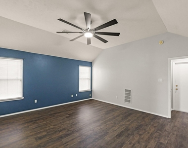 3651 Woodlace Drive - Photo Thumbnail 20