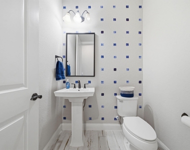28014 Woodland Bend Way - Photo Thumbnail 18