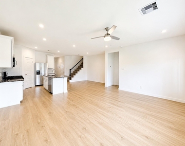 7807 Acqua Pulita Lane - Photo Thumbnail 5