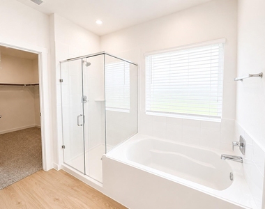 7807 Acqua Pulita Lane - Photo Thumbnail 12